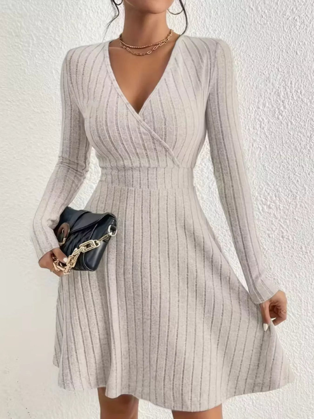Robe pull cache-cœur côtelée femme