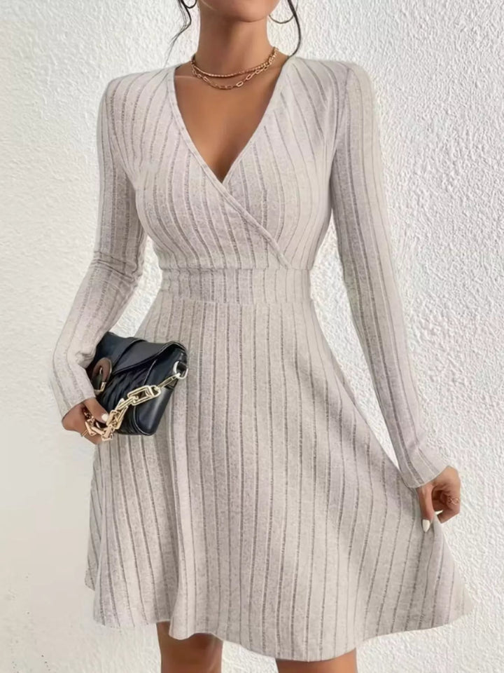 Robe pull cache-cœur côtelée femme