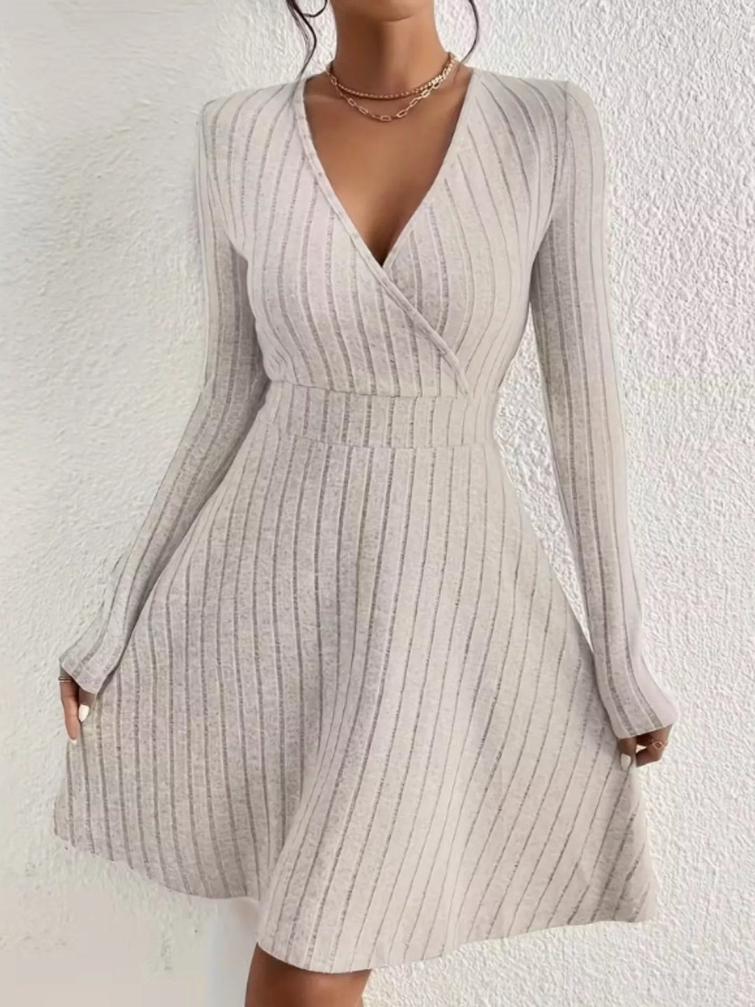 Robe pull cache-cœur côtelée femme