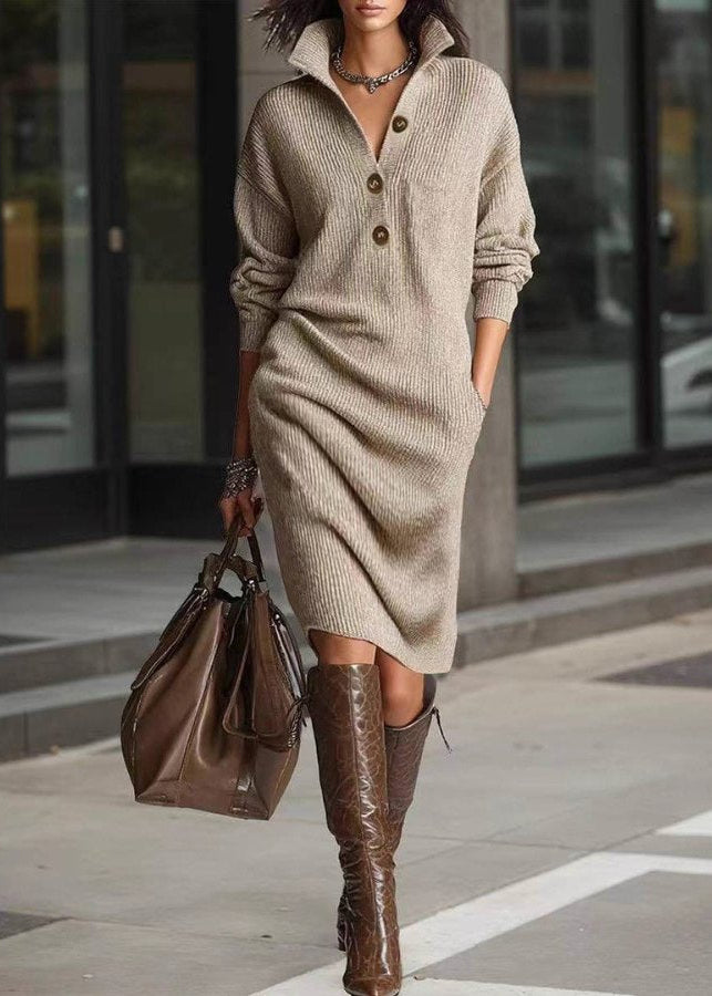 Robe Femme Boutonnée Coupe Ajustée au Buste et Fluide aux Hanches