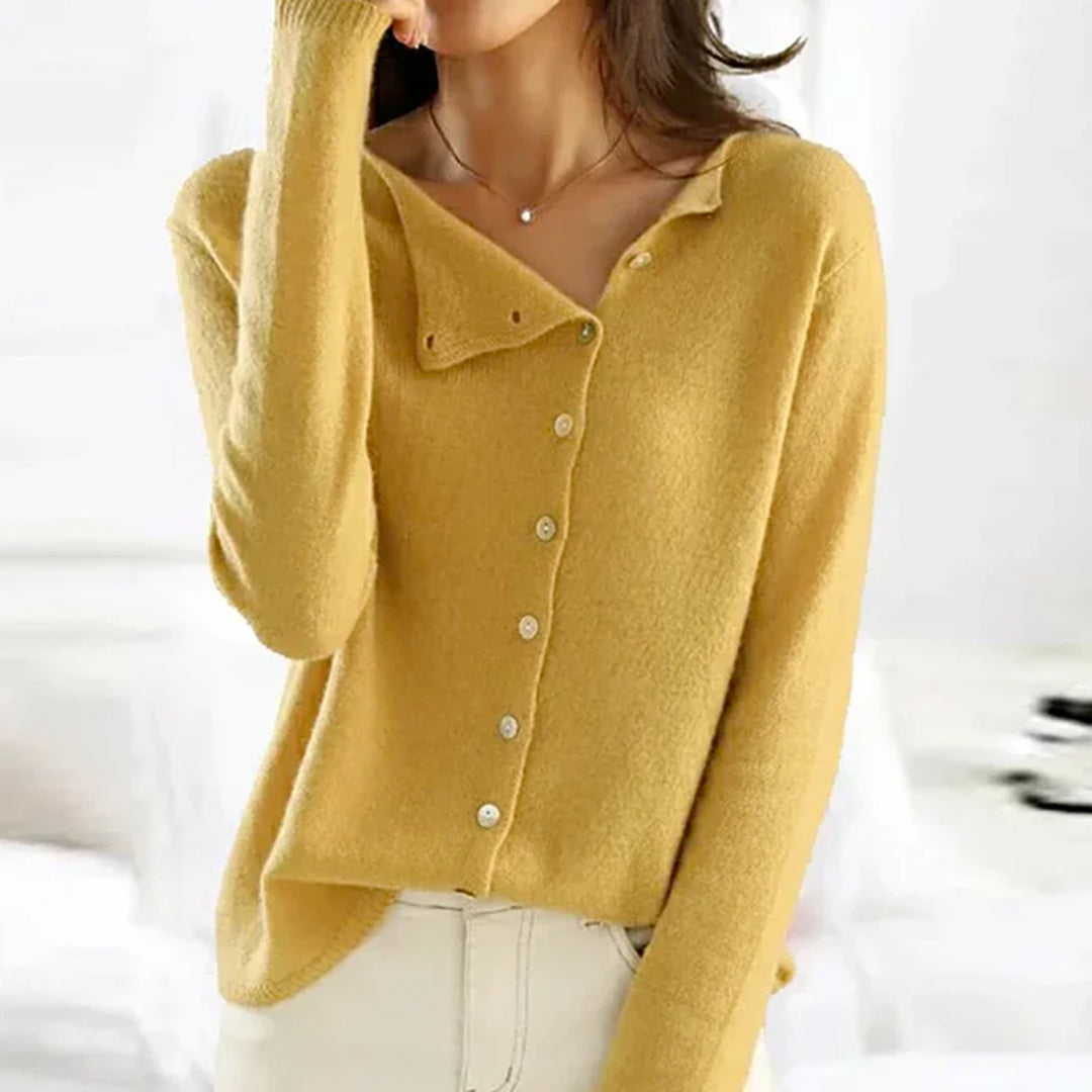 Cardigan en maille à boutonnage asymétrique et encolure dégagée